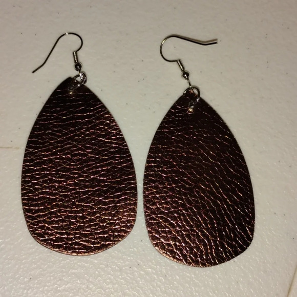 Copper/brown shiny earrings‎ - Picture 1 of 3